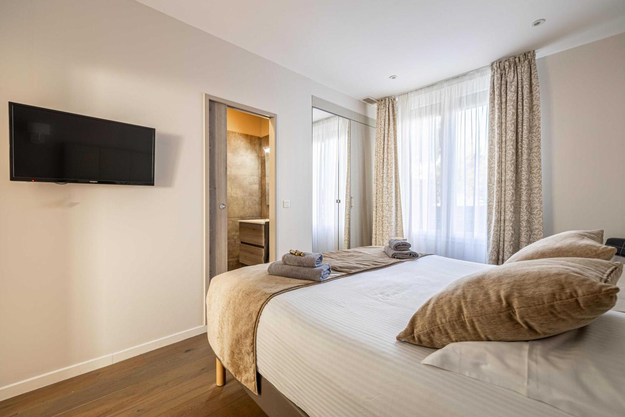 Splendid Apartment, Sea View, Parking - Croisette Appartement